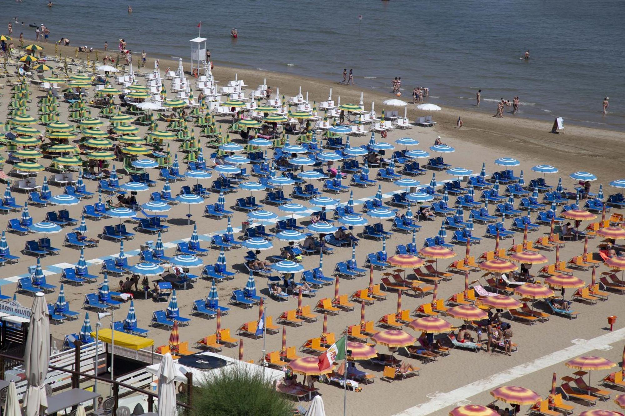 Hotel Gloria Gabicce Mare Esterno foto