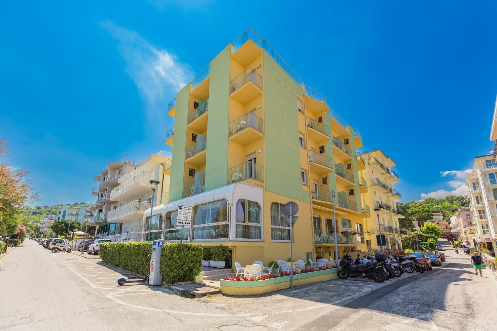 Hotel Gloria Gabicce Mare Esterno foto